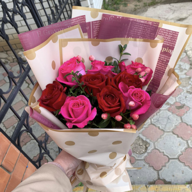 Букет цветов "Малинка" Букет цветов "Малинка"